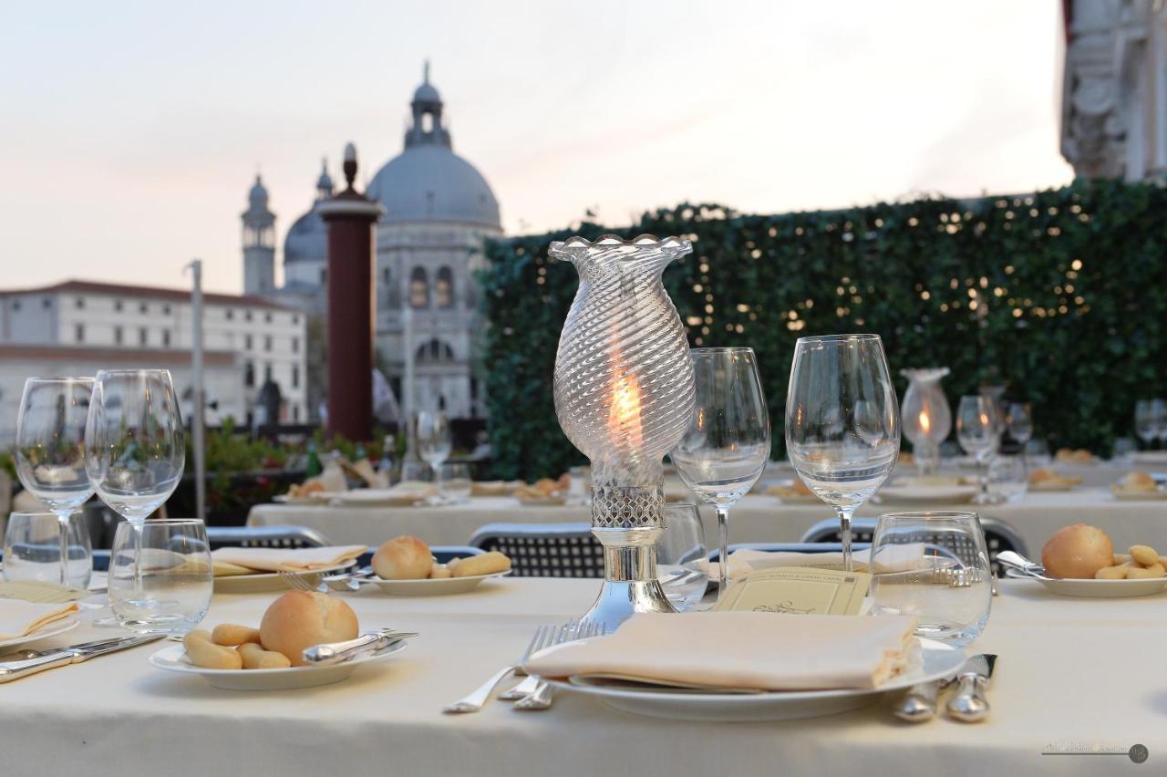 Hotel Monaco&grand Canal 4*